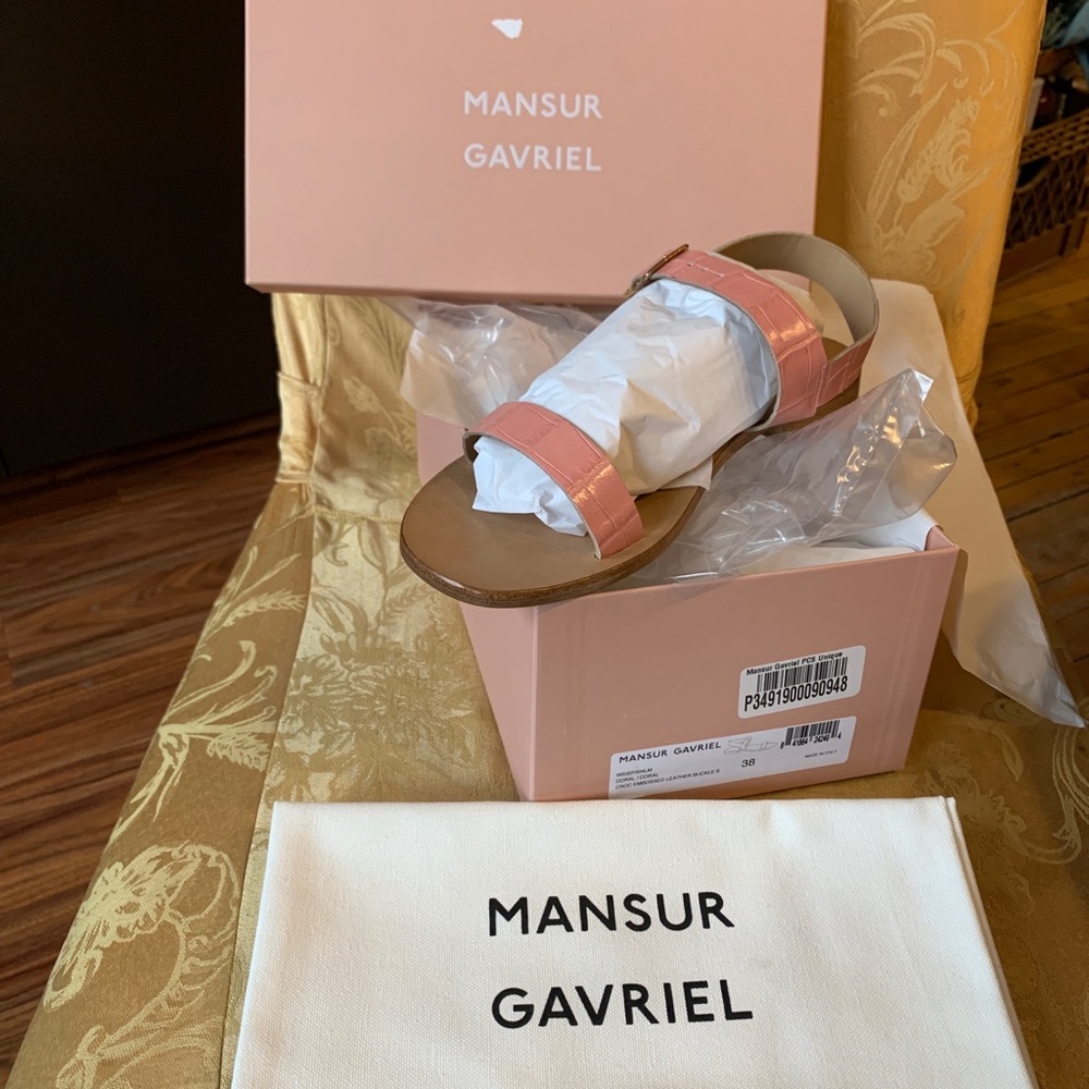 NEW Mansur Gavriel Coral Crocodile Leather Sandals